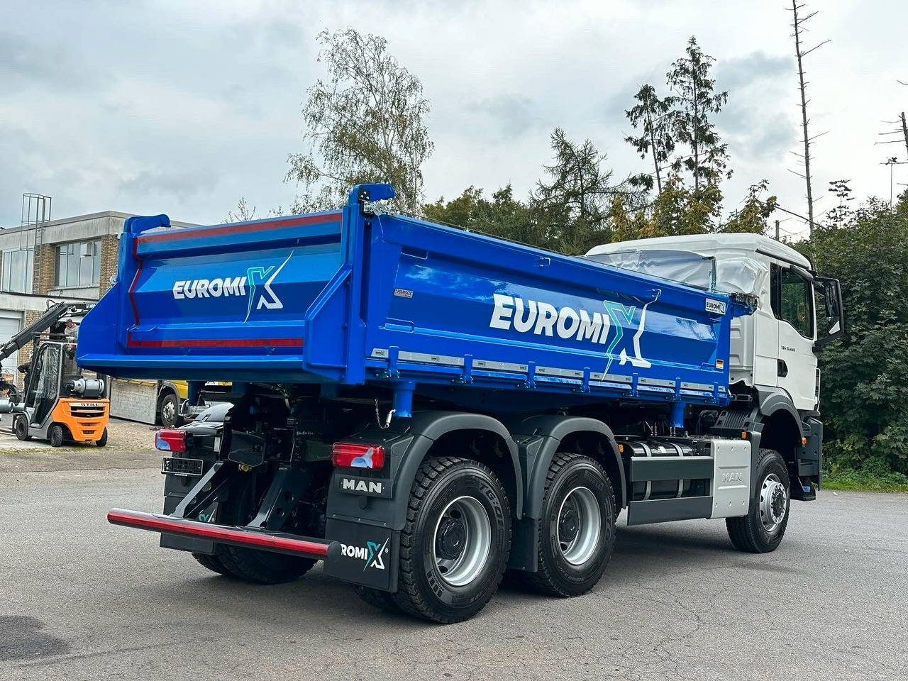 MAN TGS 33.440 6x6 /Euro6 3-Seiten-Kipper EuromixMTP - Φορτηγό ανατρεπόμενο: φωτογραφία 5 MAN TGS 33.440 6x6 /Euro6 3-Seiten-Kipper EuromixMTP - Φορτηγό ανατρεπόμενο: φωτογραφία 5