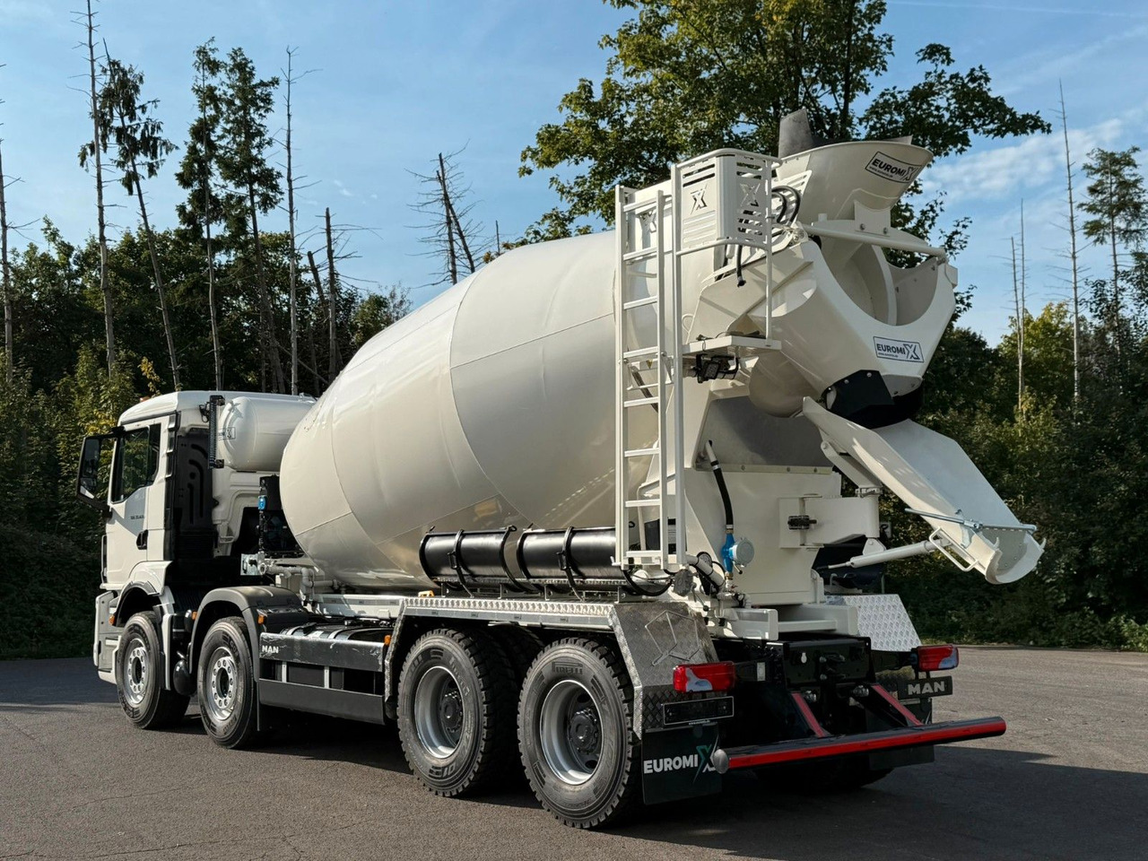MAN TGS 35.470 BB 8X4 EuromixMTP EM 10 L - Μπετονιέρα φορτηγό: φωτογραφία 4 MAN TGS 35.470 BB 8X4 EuromixMTP EM 10 L - Μπετονιέρα φορτηγό: φωτογραφία 4