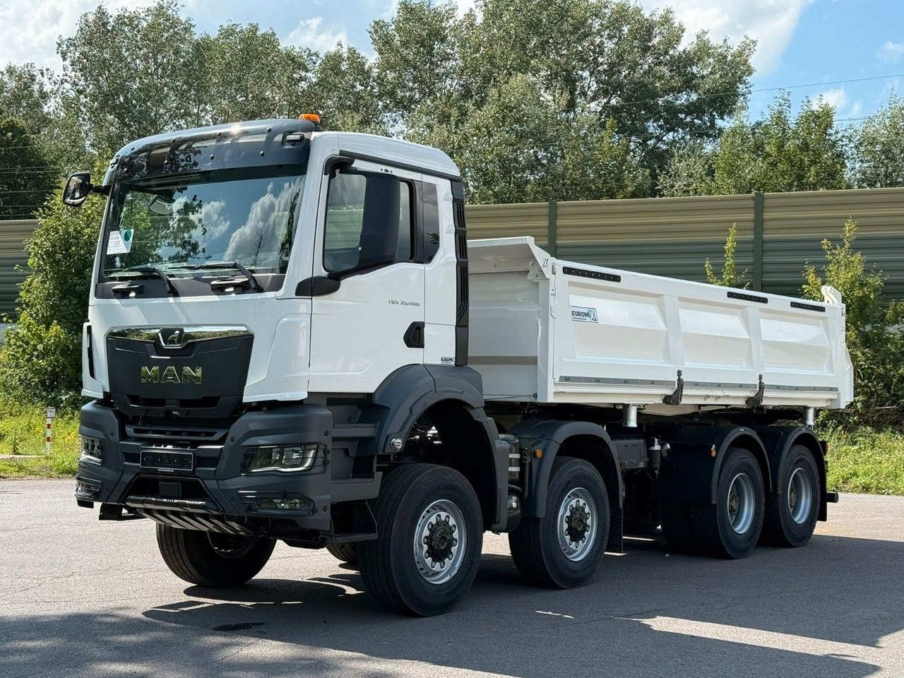 MAN TGS 35.480 8x8 EuromixMTP 3-Seiten-Kipper - Φορτηγό ανατρεπόμενο: φωτογραφία 2 MAN TGS 35.480 8x8 EuromixMTP 3-Seiten-Kipper - Φορτηγό ανατρεπόμενο: φωτογραφία 2