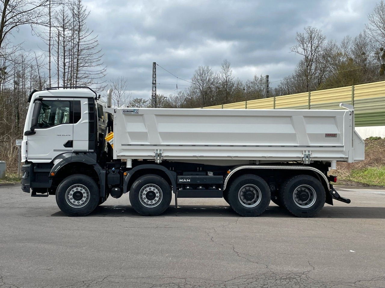 MAN TGS 35.520 8x4 EuromixMTP 3-Seiten-Kipper - Φορτηγό ανατρεπόμενο: φωτογραφία 3 MAN TGS 35.520 8x4 EuromixMTP 3-Seiten-Kipper - Φορτηγό ανατρεπόμενο: φωτογραφία 3
