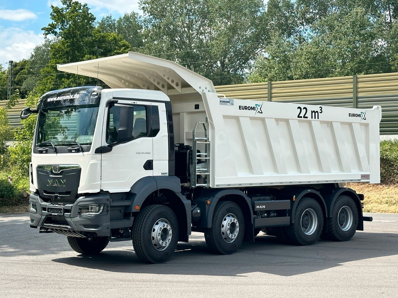 MAN TGS 41.440 8x4 EuromixMTP 22m³ Eckige Mulde - Φορτηγό ανατρεπόμενο: φωτογραφία 3 MAN TGS 41.440 8x4 EuromixMTP 22m³ Eckige Mulde - Φορτηγό ανατρεπόμενο: φωτογραφία 3