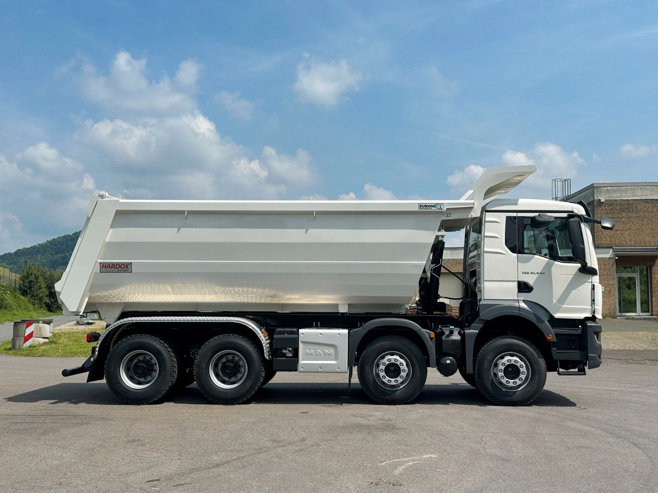 MAN TGS 41.440 8x4 EuromixMTP Mulden-Kipper - Φορτηγό ανατρεπόμενο: φωτογραφία 4 MAN TGS 41.440 8x4 EuromixMTP Mulden-Kipper - Φορτηγό ανατρεπόμενο: φωτογραφία 4