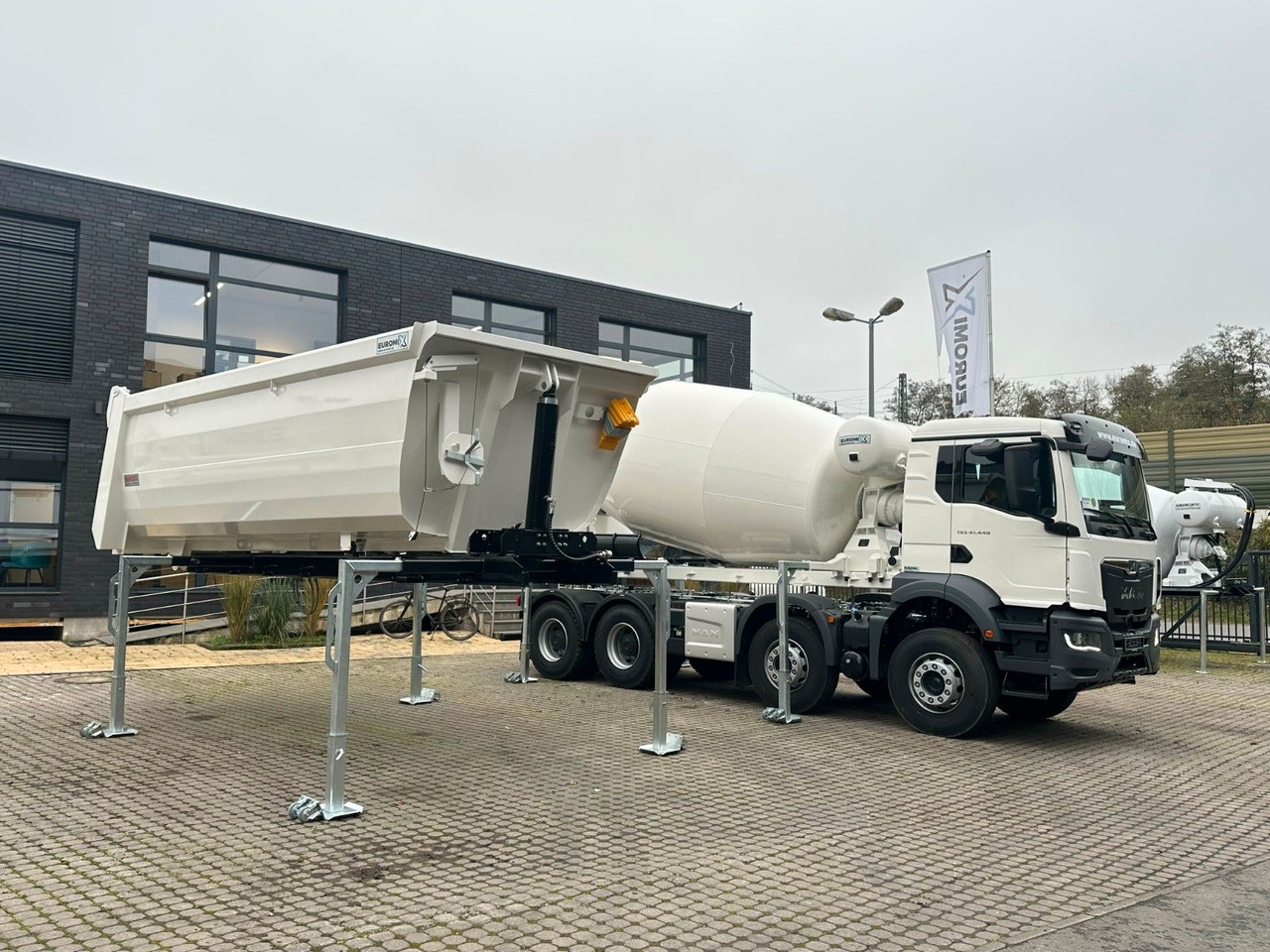 MAN TGS 41.480 8x4 WECHSELSYSTEM KIPPER+MISCHER - Μπετονιέρα φορτηγό, Αμάξωμαα για ανατρεπόμενα: φωτογραφία 3 MAN TGS 41.480 8x4 WECHSELSYSTEM KIPPER+MISCHER - Μπετονιέρα φορτηγό, Αμάξωμαα για ανατρεπόμενα: φωτογραφία 3