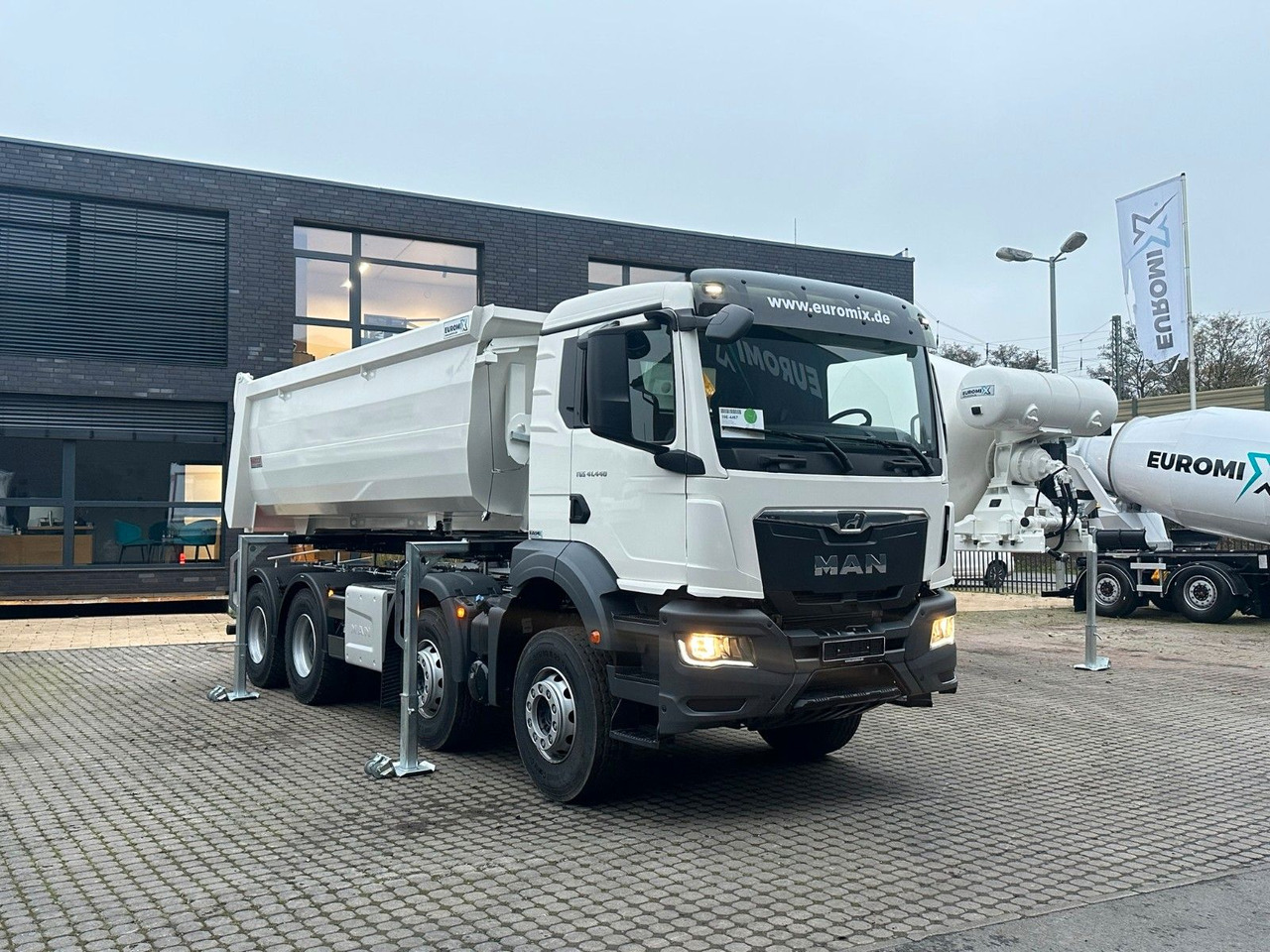MAN TGS 41.480 8x4 WECHSELSYSTEM KIPPER+MISCHER - Μπετονιέρα φορτηγό: φωτογραφία 2 MAN TGS 41.480 8x4 WECHSELSYSTEM KIPPER+MISCHER - Μπετονιέρα φορτηγό: φωτογραφία 2