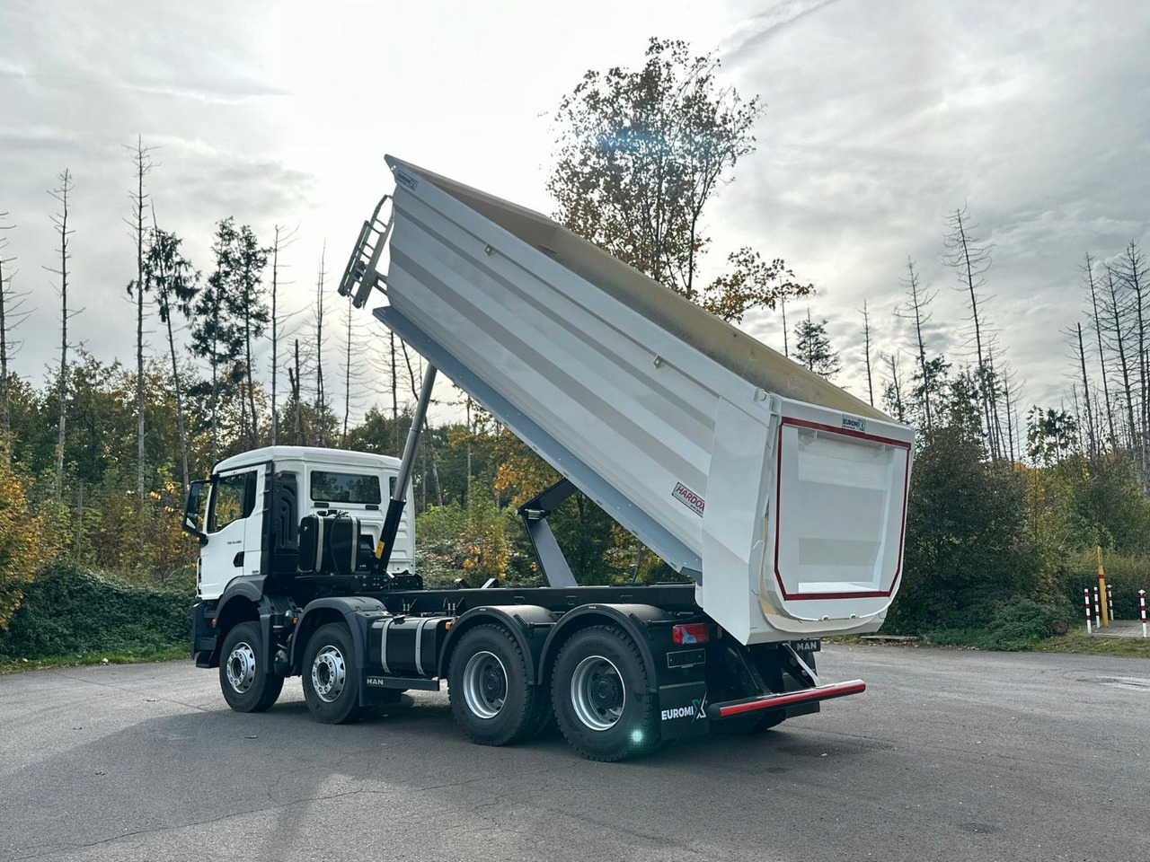 MAN TGS 41.520 BB 8X4 Euromix Retarder - Φορτηγό ανατρεπόμενο: φωτογραφία 5 MAN TGS 41.520 BB 8X4 Euromix Retarder - Φορτηγό ανατρεπόμενο: φωτογραφία 5