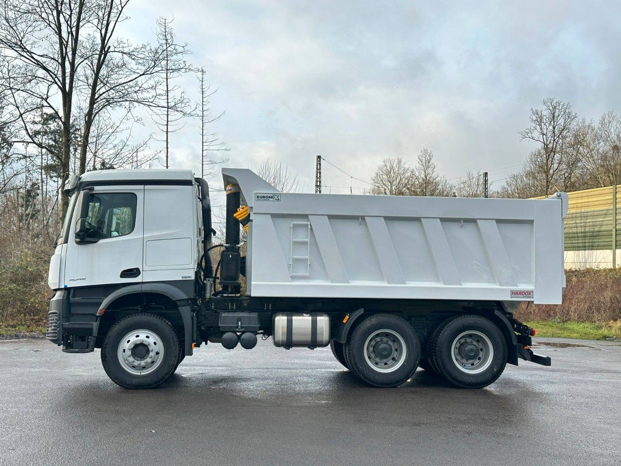 Mercedes-Benz 4048 6X4 Arcos 5 EuromixMTP Dumper Kipper - Φορτηγό ανατρεπόμενο: φωτογραφία 5 Mercedes-Benz 4048 6X4 Arcos 5 EuromixMTP Dumper Kipper - Φορτηγό ανατρεπόμενο: φωτογραφία 5