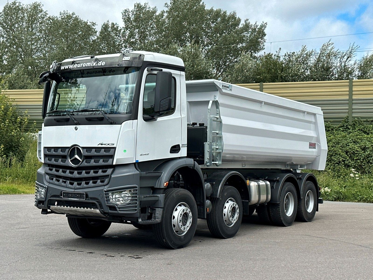 Mercedes-Benz 4142 8X4 Mulden- Kipper - EuromixMTP - Φορτηγό ανατρεπόμενο: φωτογραφία 2 Mercedes-Benz 4142 8X4 Mulden- Kipper - EuromixMTP - Φορτηγό ανατρεπόμενο: φωτογραφία 2