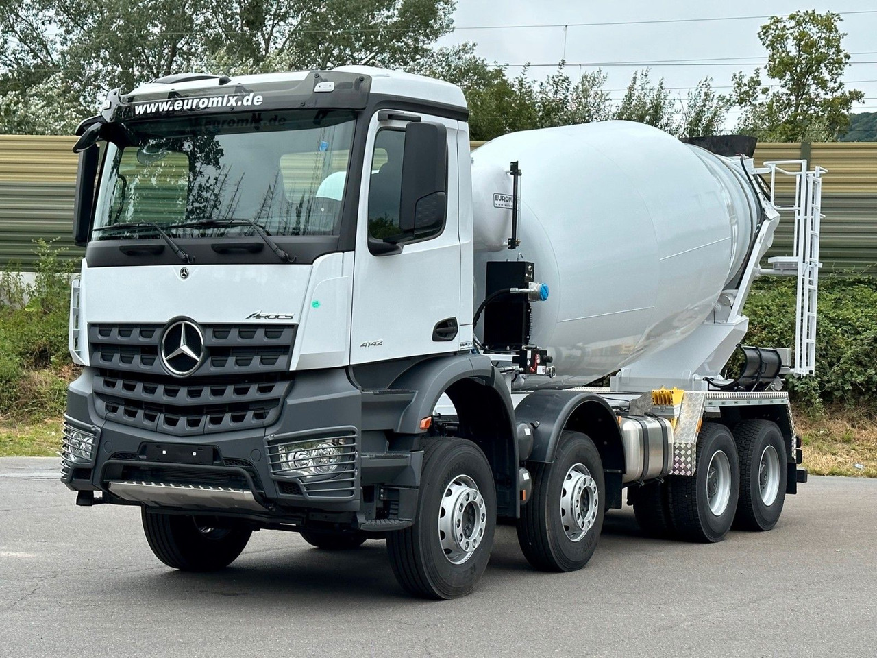 Mercedes-Benz AROCS 5 4142 B 8X4 Euro 3 EuromixMTP EM 10 - Μπετονιέρα φορτηγό: φωτογραφία 1 Mercedes-Benz AROCS 5 4142 B 8X4 Euro 3 EuromixMTP EM 10 - Μπετονιέρα φορτηγό: φωτογραφία 1