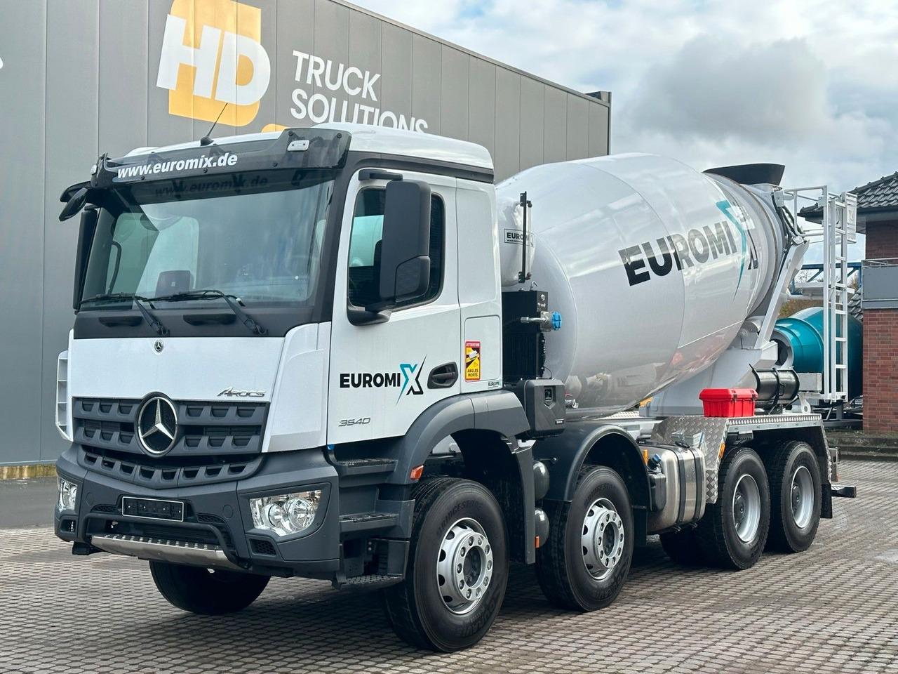 Mercedes-Benz Arocs 5 3540 8x4 EURO 6e EuromixMTP EM 9 L - Μπετονιέρα φορτηγό: φωτογραφία 2 Mercedes-Benz Arocs 5 3540 8x4 EURO 6e EuromixMTP EM 9 L - Μπετονιέρα φορτηγό: φωτογραφία 2