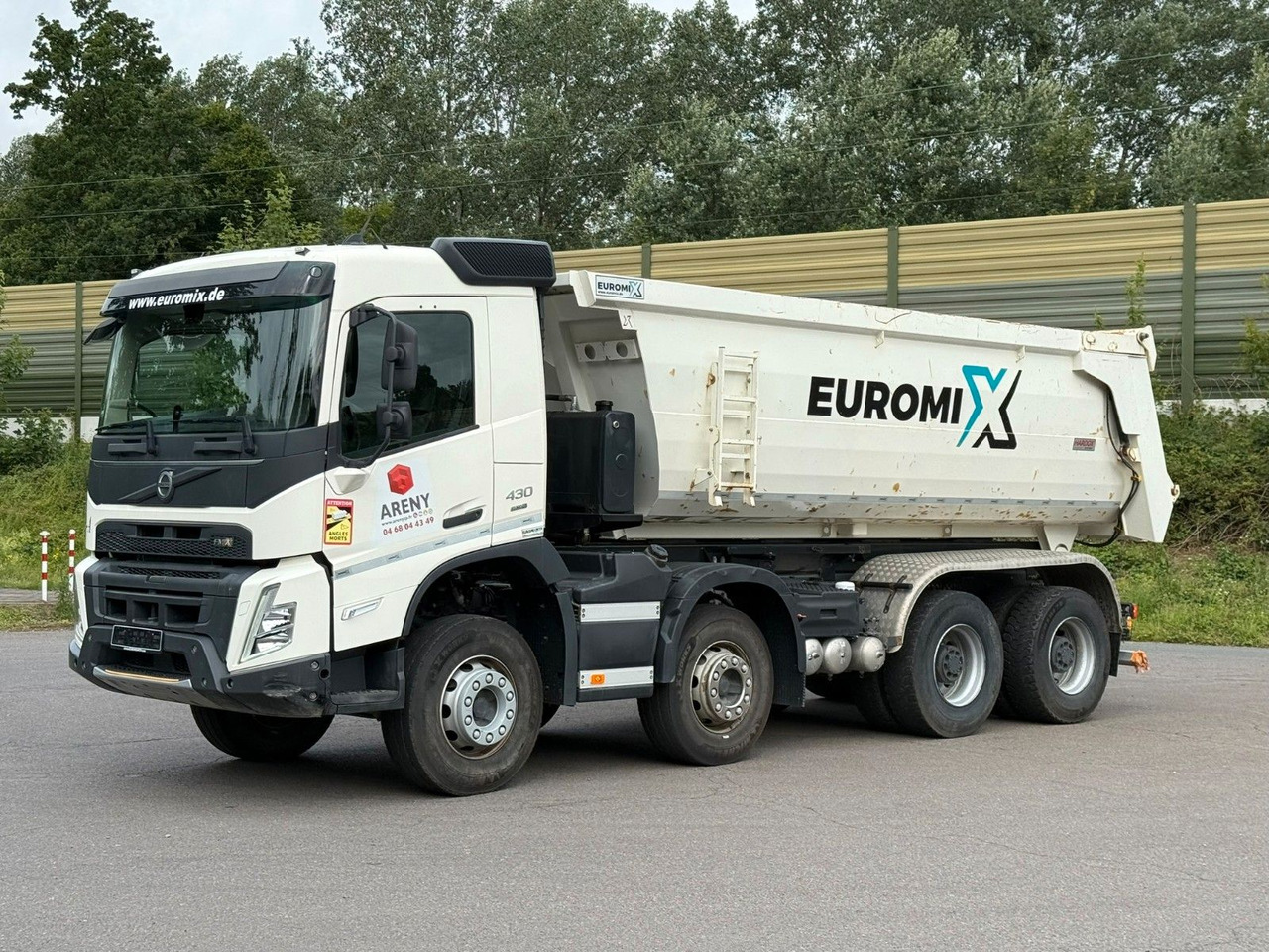 Volvo FMX 430 8X4 EuromixMTP 16m³ Hydraulische Klappe - Φορτηγό ανατρεπόμενο: φωτογραφία 4 Volvo FMX 430 8X4 EuromixMTP 16m³ Hydraulische Klappe - Φορτηγό ανατρεπόμενο: φωτογραφία 4