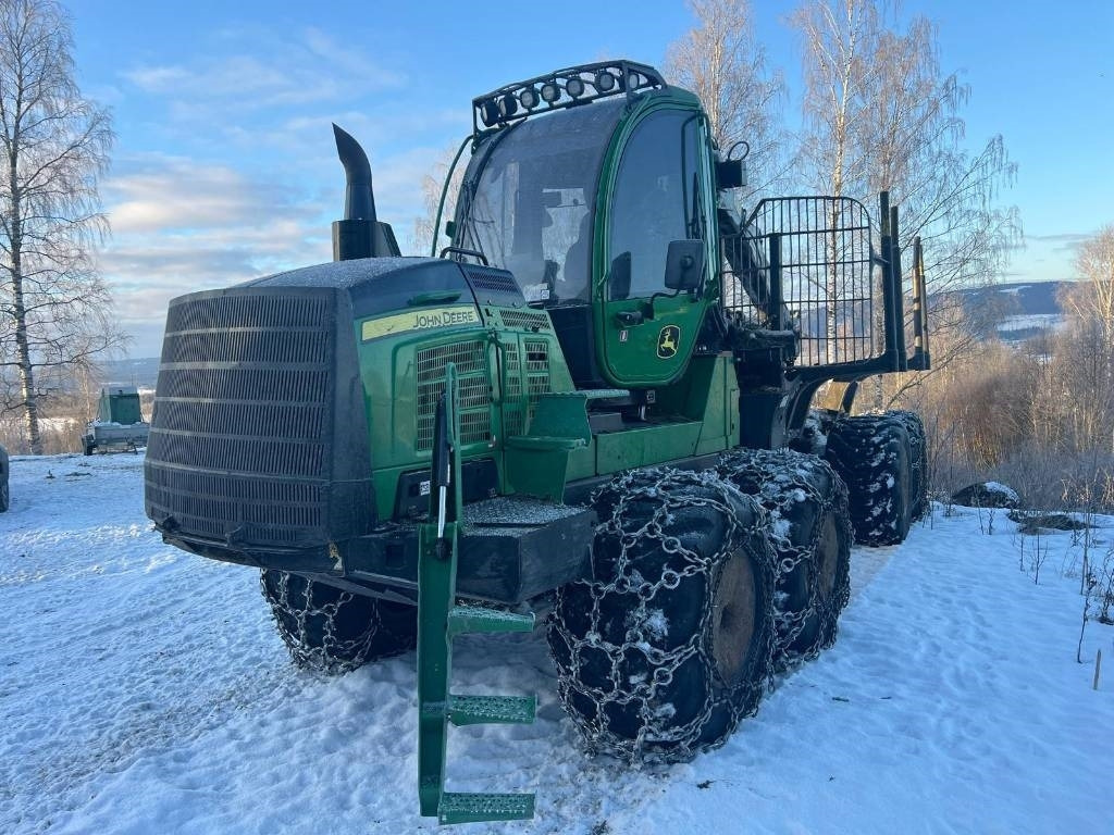 John Deere 1110 G - Λαστιχοφόρα προωθητικo - forwarder: φωτογραφία 5 John Deere 1110 G - Λαστιχοφόρα προωθητικo - forwarder: φωτογραφία 5