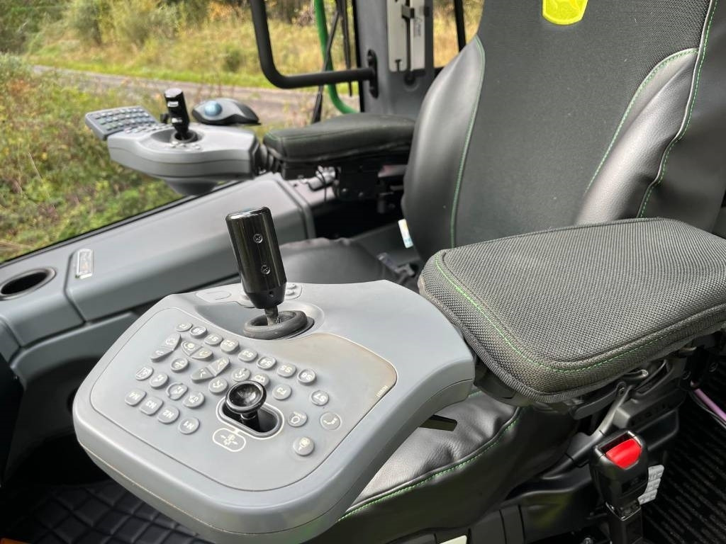 Συλλεκτική μηχανή - forest harvester John Deere 1170G: φωτογραφία 8