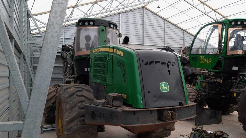 John Deere 1270 E - Συλλεκτική μηχανή - forest harvester: φωτογραφία 2 John Deere 1270 E - Συλλεκτική μηχανή - forest harvester: φωτογραφία 2