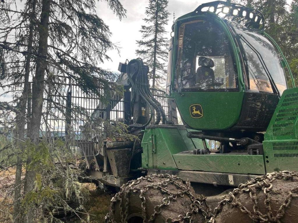 John Deere 1910G - Λαστιχοφόρα προωθητικo - forwarder: φωτογραφία 3 John Deere 1910G - Λαστιχοφόρα προωθητικo - forwarder: φωτογραφία 3