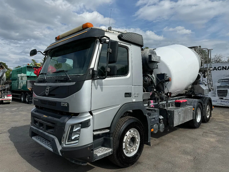 Volvo FMX 370 6x2*4, Mixer + Hydraulic-slide, 2015 - Μπετονιέρα φορτηγό: φωτογραφία 3 Volvo FMX 370 6x2*4, Mixer + Hydraulic-slide, 2015 - Μπετονιέρα φορτηγό: φωτογραφία 3