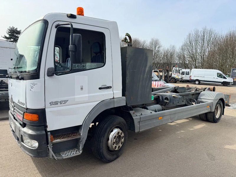Mercedes-Benz Atego 1217 **BELGIAN TRUCK-CAMION BELGE** - Φορτηγό φόρτωσης γάντζου: φωτογραφία 1 Mercedes-Benz Atego 1217 **BELGIAN TRUCK-CAMION BELGE** - Φορτηγό φόρτωσης γάντζου: φωτογραφία 1