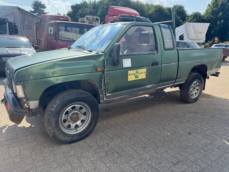 Nissan King-cab **DIESEL-4X4** - Αυτοκίνητο: φωτογραφία 3 Nissan King-cab **DIESEL-4X4** - Αυτοκίνητο: φωτογραφία 3