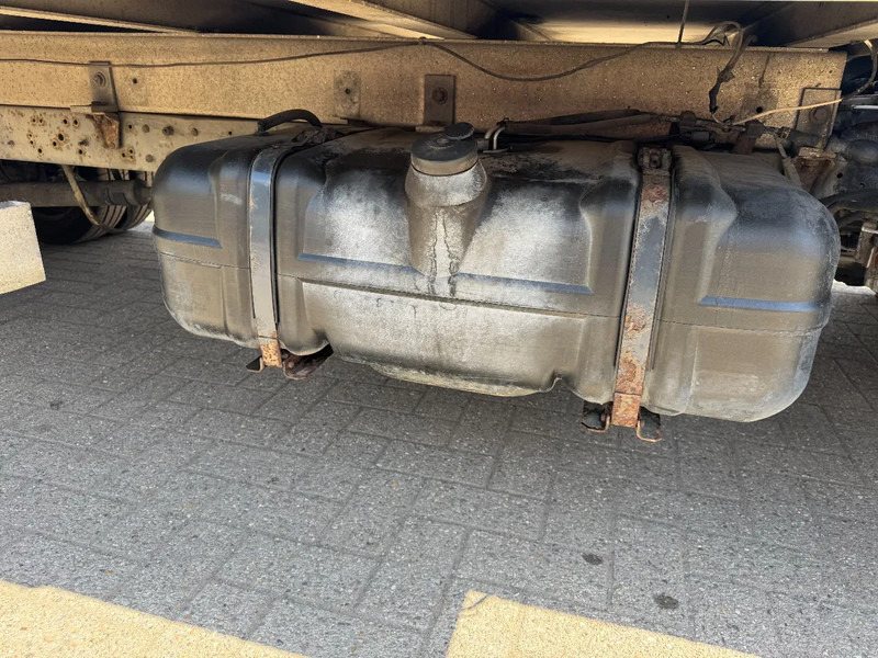 Renault Maxity 130 - Επαγγελματικό αυτοκίνητο κόφα: φωτογραφία 4 Renault Maxity 130 - Επαγγελματικό αυτοκίνητο κόφα: φωτογραφία 4
