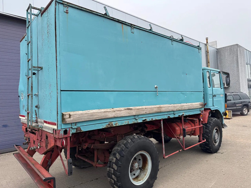 Renault Midliner 95-130 4X4 + WINCH - TREUILLE - Φορτηγό κόφα: φωτογραφία 4 Renault Midliner 95-130 4X4 + WINCH - TREUILLE - Φορτηγό κόφα: φωτογραφία 4