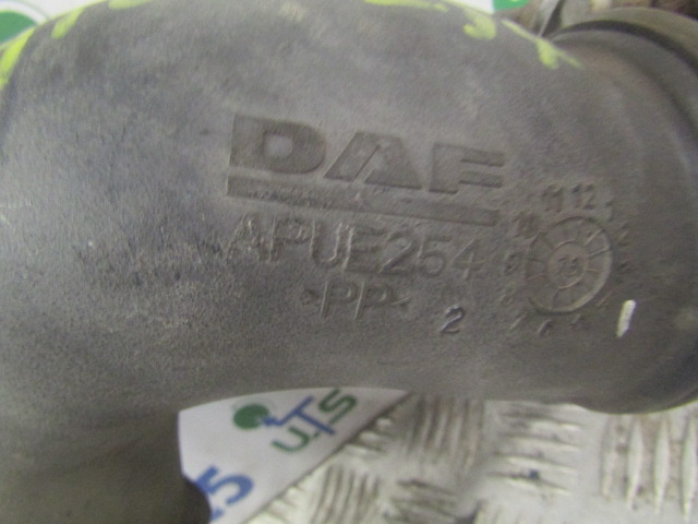 DAF LF 220 EURO 6 INTERCOOLER PIPE P/NO APUE 254 - Κινητήρας και ανταλλακτικά για Φορτηγό: φωτογραφία 2 DAF LF 220 EURO 6 INTERCOOLER PIPE P/NO APUE 254 - Κινητήρας και ανταλλακτικά για Φορτηγό: φωτογραφία 2