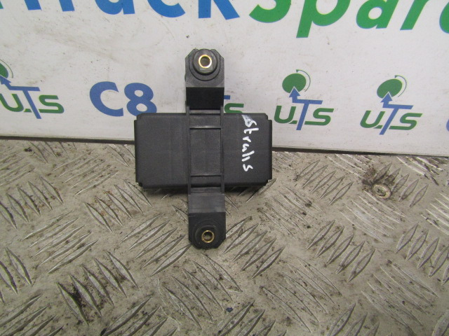 IVECO STRALIS CONTROL UNIT P/NO 504111498 - Ηλεκτρικό σύστημα για Φορτηγό: φωτογραφία 1 IVECO STRALIS CONTROL UNIT P/NO 504111498 - Ηλεκτρικό σύστημα για Φορτηγό: φωτογραφία 1