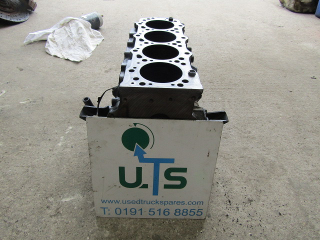 MITSUBISHI 4M42 STD BLOCK - Κινητήρας και ανταλλακτικά για Φορτηγό: φωτογραφία 4 MITSUBISHI 4M42 STD BLOCK - Κινητήρας και ανταλλακτικά για Φορτηγό: φωτογραφία 4