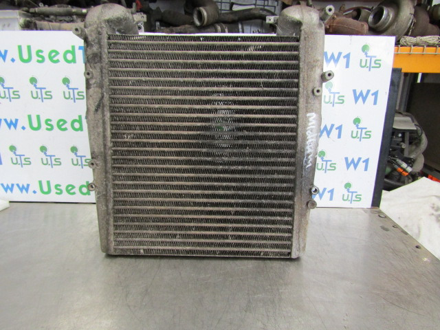RENAULT MIDLUM 180 DCI INTERCOOLER P/NO 5010315783 - Ψυγείο αυτοκίνητο για Φορτηγό: φωτογραφία 1 RENAULT MIDLUM 180 DCI INTERCOOLER P/NO 5010315783 - Ψυγείο αυτοκίνητο για Φορτηγό: φωτογραφία 1