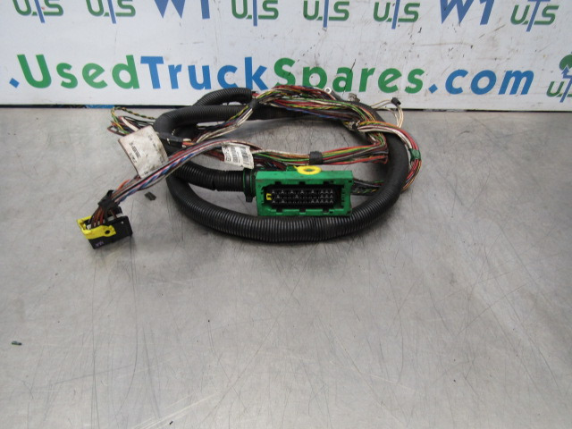 VOLVO FH13A ECU / FUSEBOARD HARNESS P/NO 20969699 / 02 - Ηλεκτρονική μονάδα ελέγχου για Φορτηγό: φωτογραφία 1 VOLVO FH13A ECU / FUSEBOARD HARNESS P/NO 20969699 / 02 - Ηλεκτρονική μονάδα ελέγχου για Φορτηγό: φωτογραφία 1