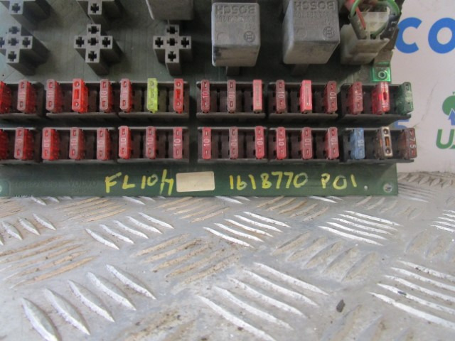 VOLVO FL10/FL7 FUSEBOARD 1618770-P01 - Ηλεκτρικό σύστημα για Φορτηγό: φωτογραφία 2 VOLVO FL10/FL7 FUSEBOARD 1618770-P01 - Ηλεκτρικό σύστημα για Φορτηγό: φωτογραφία 2
