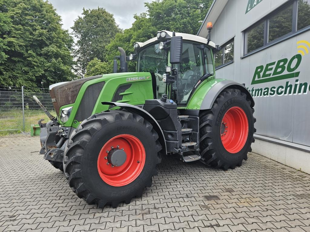 Fendt 828 PROFI PLUS - Τρακτέρ: φωτογραφία 1 Fendt 828 PROFI PLUS - Τρακτέρ: φωτογραφία 1
