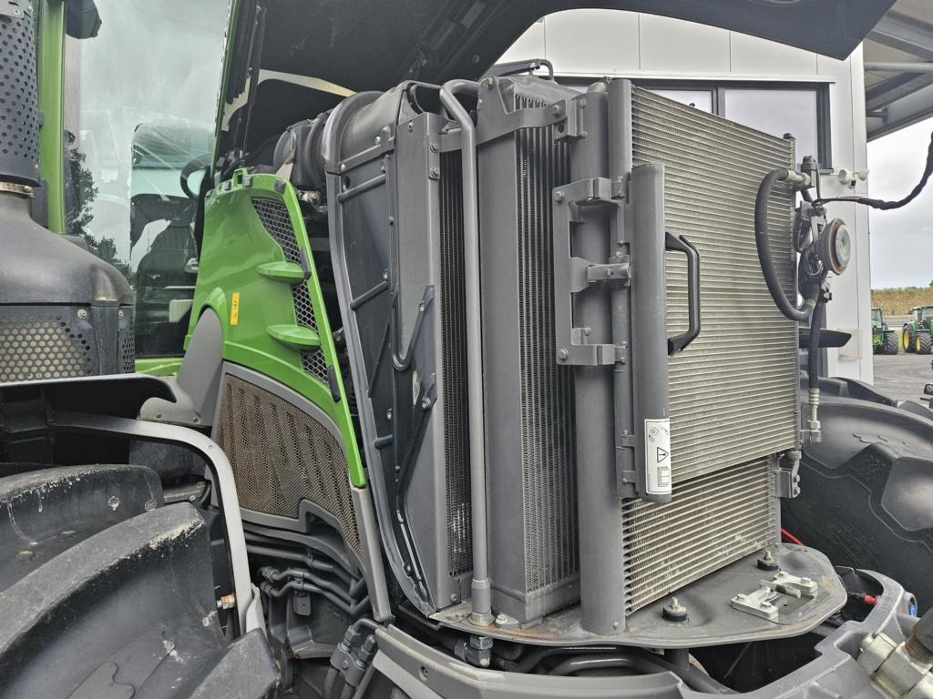 Fendt 828 PROFI PLUS - Τρακτέρ: φωτογραφία 2 Fendt 828 PROFI PLUS - Τρακτέρ: φωτογραφία 2
