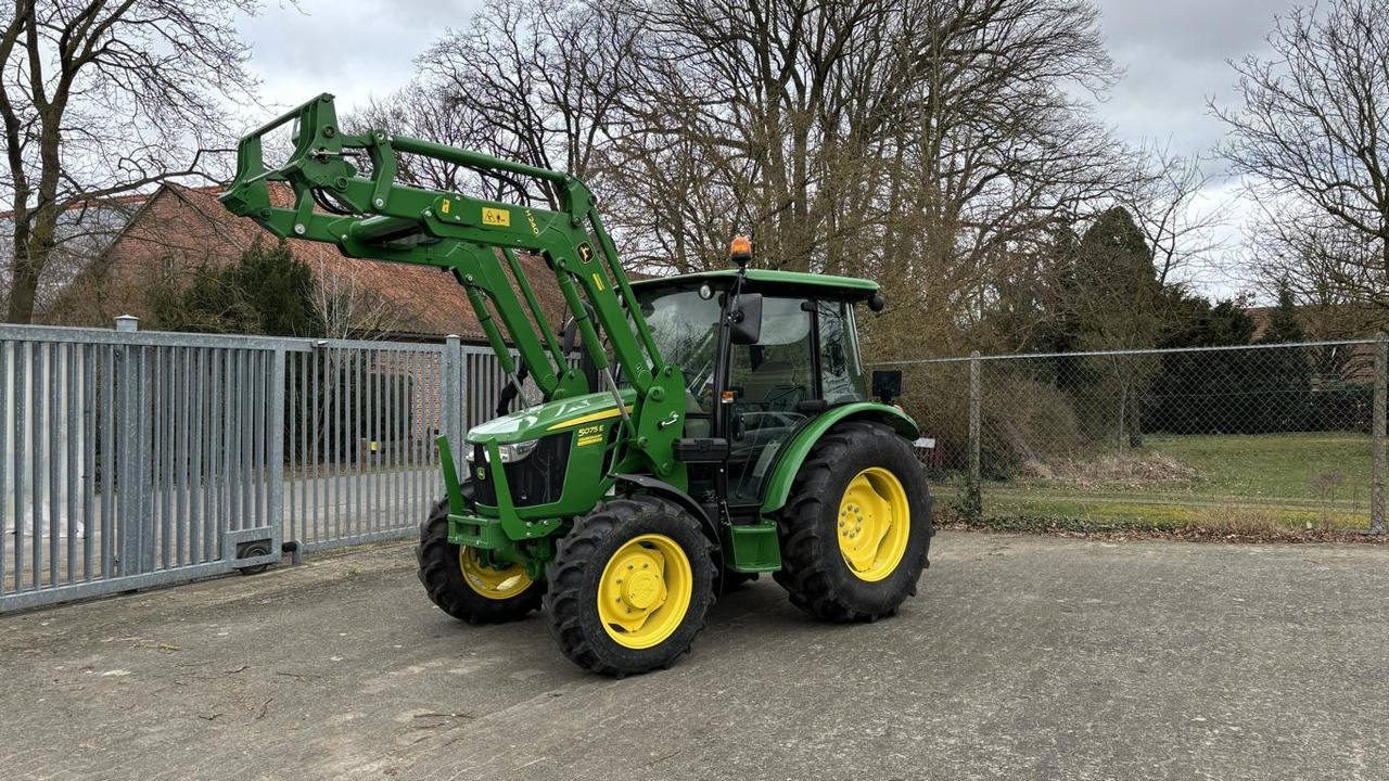 John Deere 5075E STUFE V - Τρακτέρ: φωτογραφία 1 John Deere 5075E STUFE V - Τρακτέρ: φωτογραφία 1