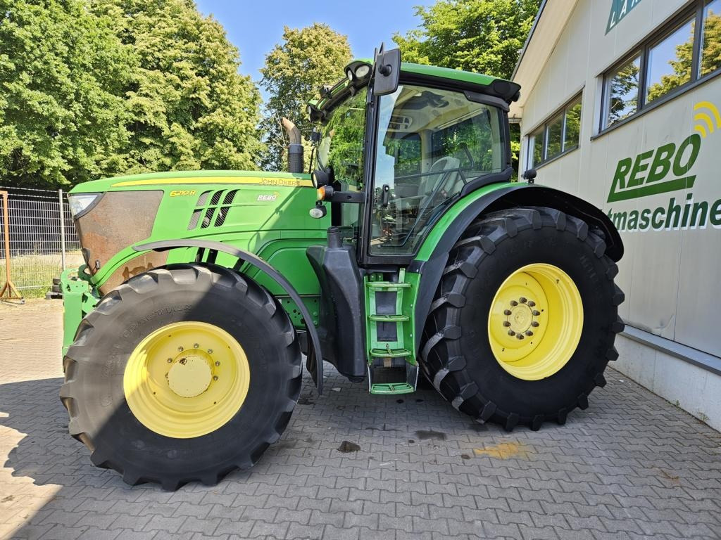 John Deere 6210R - Τρακτέρ: φωτογραφία 1 John Deere 6210R - Τρακτέρ: φωτογραφία 1