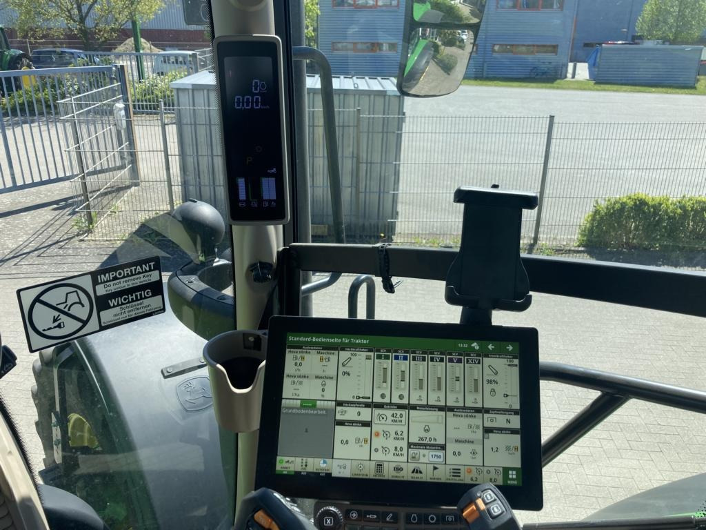 John Deere 6R215 - Τρακτέρ: φωτογραφία 3 John Deere 6R215 - Τρακτέρ: φωτογραφία 3