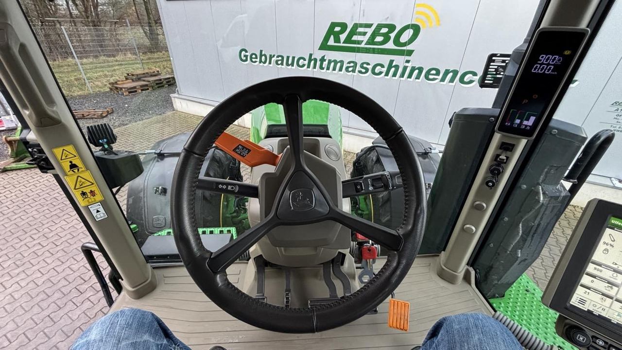 John Deere TRAKTOR 8R370 - Τρακτέρ: φωτογραφία 4 John Deere TRAKTOR 8R370 - Τρακτέρ: φωτογραφία 4