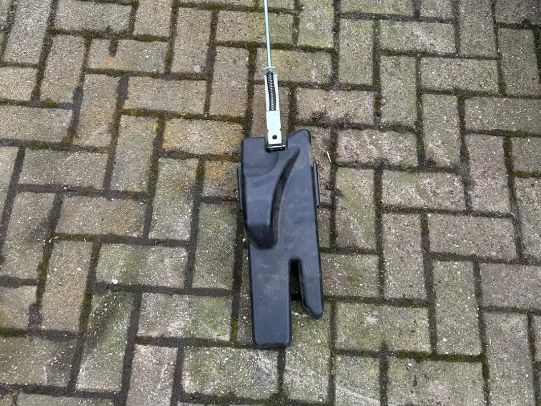 John Deere X305R RASENTRAKTOR (MY11) - Χορτοκοπτικό: φωτογραφία 3 John Deere X305R RASENTRAKTOR (MY11) - Χορτοκοπτικό: φωτογραφία 3