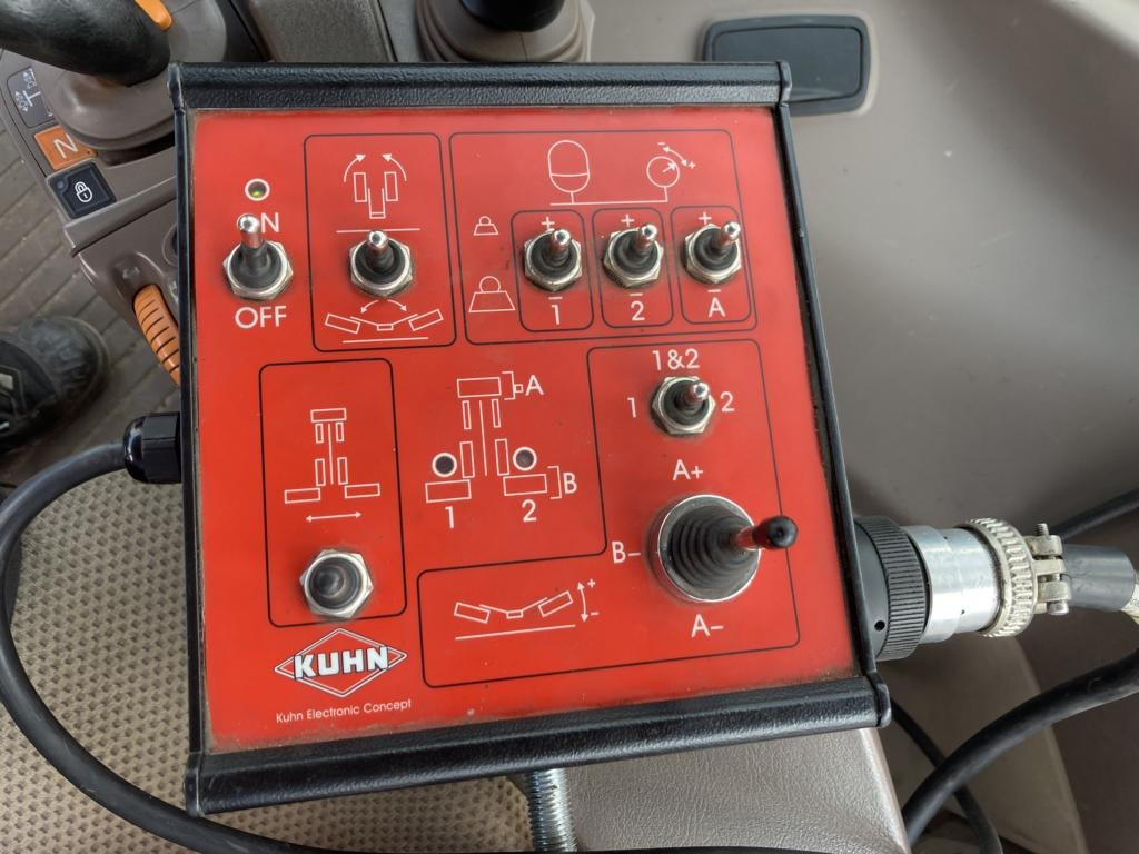 Kuhn GMD 883 - Χορτοκοπτικό: φωτογραφία 3 Kuhn GMD 883 - Χορτοκοπτικό: φωτογραφία 3