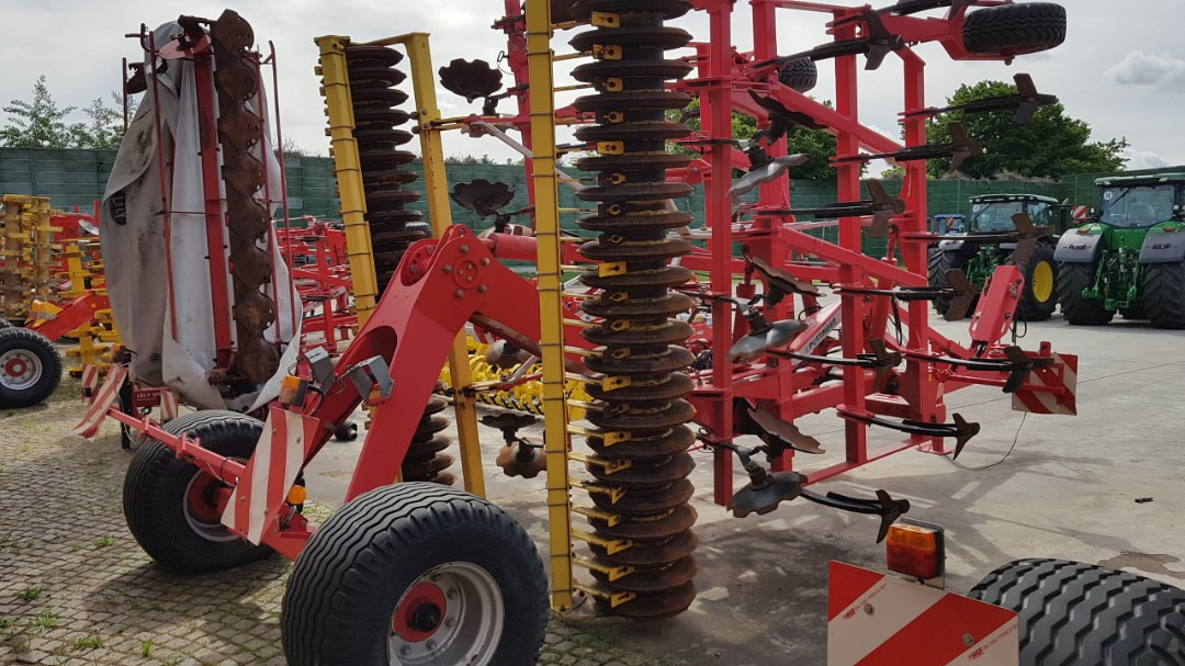 Pöttinger SYNKRO 6030 T - Καλλιεργητής: φωτογραφία 3 Pöttinger SYNKRO 6030 T - Καλλιεργητής: φωτογραφία 3