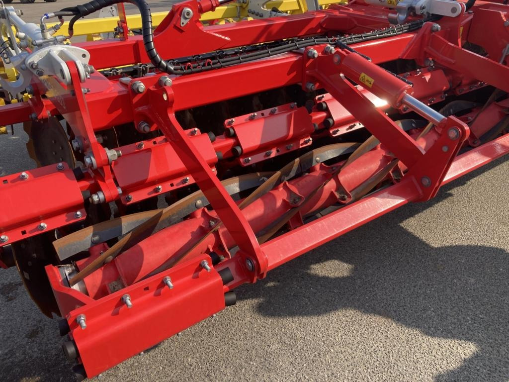 Pöttinger TERRADISC 6001 T - Δισκοσβάρνα: φωτογραφία 5 Pöttinger TERRADISC 6001 T - Δισκοσβάρνα: φωτογραφία 5