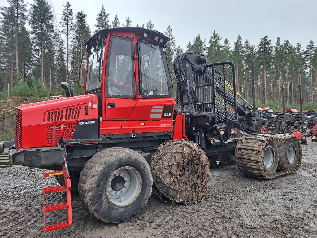 Komatsu 845 - Λαστιχοφόρα προωθητικo - forwarder: φωτογραφία 1 Komatsu 845 - Λαστιχοφόρα προωθητικo - forwarder: φωτογραφία 1