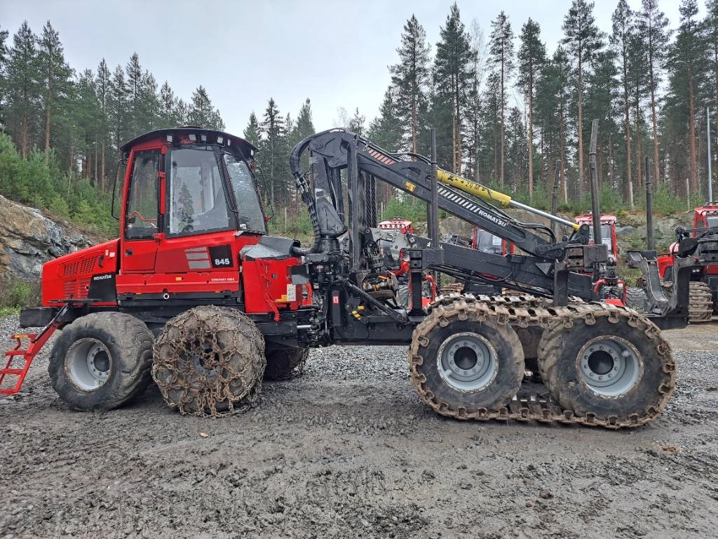 Komatsu 845 - Λαστιχοφόρα προωθητικo - forwarder: φωτογραφία 2 Komatsu 845 - Λαστιχοφόρα προωθητικo - forwarder: φωτογραφία 2