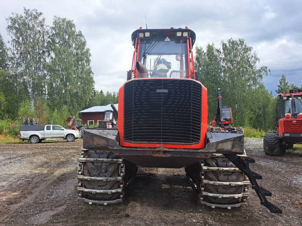 Komatsu 855 - Λαστιχοφόρα προωθητικo - forwarder: φωτογραφία 3 Komatsu 855 - Λαστιχοφόρα προωθητικo - forwarder: φωτογραφία 3