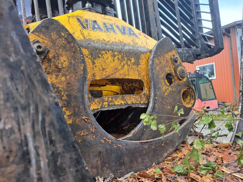 Komatsu 855 - Λαστιχοφόρα προωθητικo - forwarder: φωτογραφία 5 Komatsu 855 - Λαστιχοφόρα προωθητικo - forwarder: φωτογραφία 5