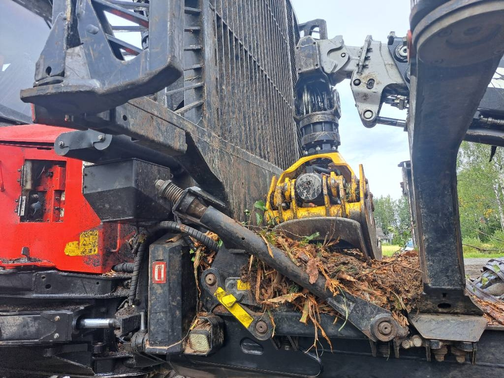 Komatsu 855 - Λαστιχοφόρα προωθητικo - forwarder: φωτογραφία 4 Komatsu 855 - Λαστιχοφόρα προωθητικo - forwarder: φωτογραφία 4