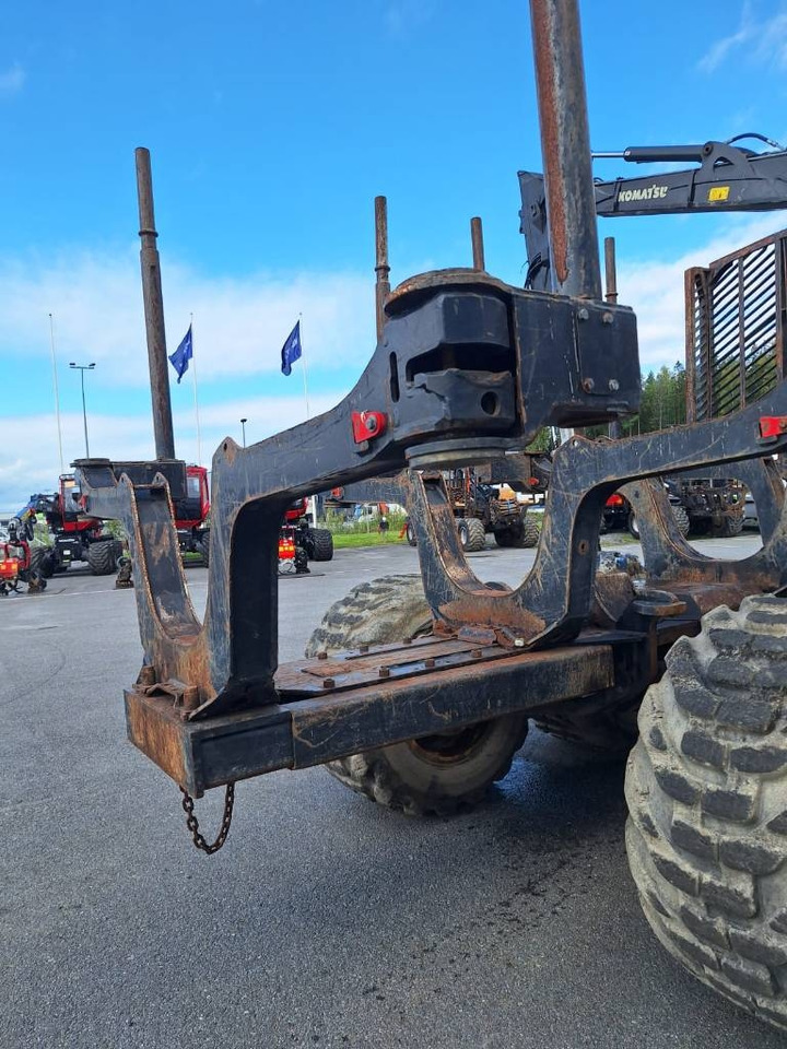 Komatsu 875 - Λαστιχοφόρα προωθητικo - forwarder: φωτογραφία 5 Komatsu 875 - Λαστιχοφόρα προωθητικo - forwarder: φωτογραφία 5