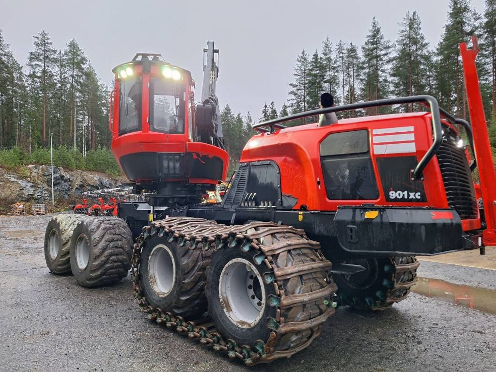 Komatsu 901 XC - Συλλεκτική μηχανή - forest harvester: φωτογραφία 4 Komatsu 901 XC - Συλλεκτική μηχανή - forest harvester: φωτογραφία 4
