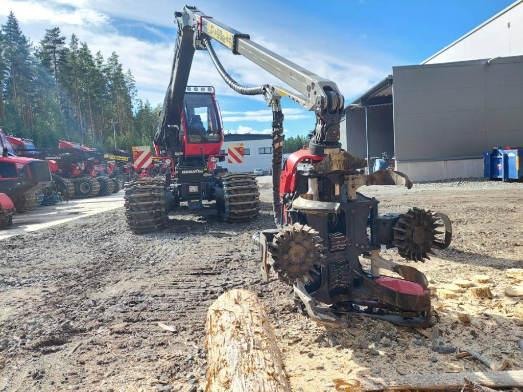 Komatsu 901 XC - Συλλεκτική μηχανή - forest harvester: φωτογραφία 3 Komatsu 901 XC - Συλλεκτική μηχανή - forest harvester: φωτογραφία 3