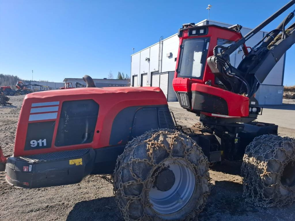 Komatsu 911 - Συλλεκτική μηχανή - forest harvester: φωτογραφία 2 Komatsu 911 - Συλλεκτική μηχανή - forest harvester: φωτογραφία 2