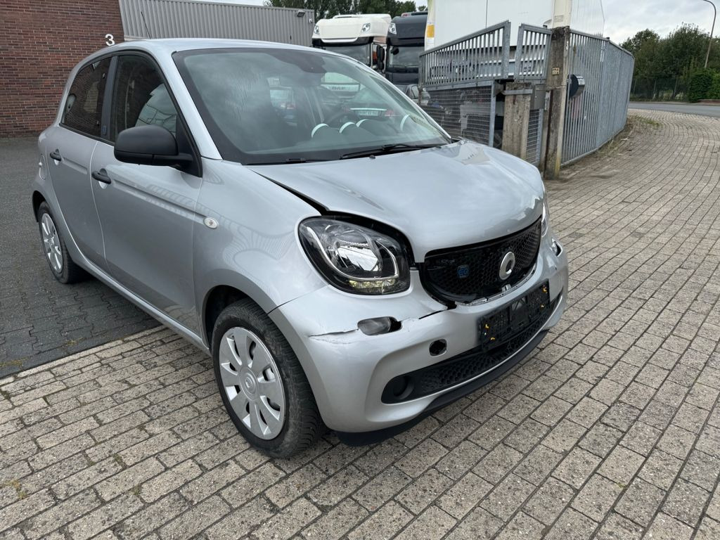 Smart ForFour forfour electric drive / EQ - Αυτοκίνητο: φωτογραφία 4 Smart ForFour forfour electric drive / EQ - Αυτοκίνητο: φωτογραφία 4