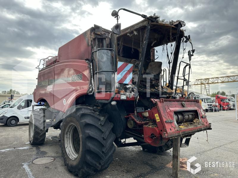 Case IH 6088 - Θεριζοαλωνιστική μηχανή: φωτογραφία 4 Case IH 6088 - Θεριζοαλωνιστική μηχανή: φωτογραφία 4